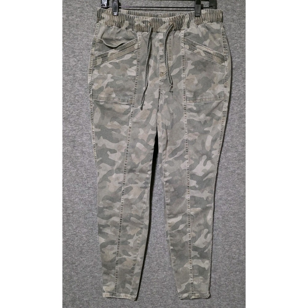 Maurices Green Camo Jogger Womens Medium 90s Military Y2k Gorpcore Millenial